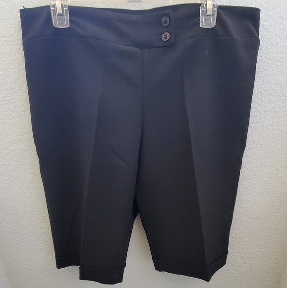 Valia Bermuda Dress Shorts Y2K Juniors Size 11 - Picture 1 of 6